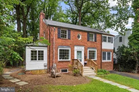 505 Dartmouth Ave, Silver Spring, MD 20910 photo 2