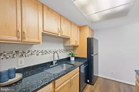 Kitchen - 14627 Deerhurst Ter #214-A, Silver Spring, MD 20906 photo 4 of 4