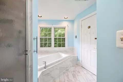 Bath - 13508 Rippling Brook Dr, Silver Spring, MD 20906 photo 2 of 2