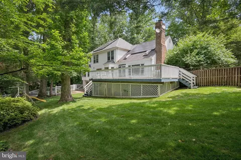 Exterior - 13508 Rippling Brook Dr, Silver Spring, MD 20906 photo 2 of 6