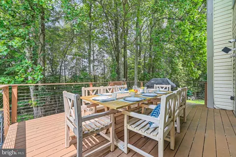 Exterior - 1713 Nordic Hill Cir, Silver Spring, MD 20906 photo 4 of 12