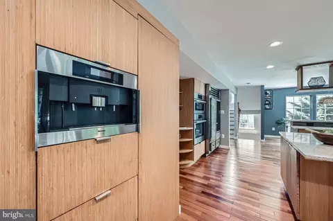Kitchen - 1713 Nordic Hill Cir, Silver Spring, MD 20906 photo 6 of 12