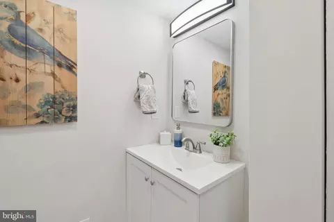 9215 Glenville Rd, Silver Spring, MD 20901 photo 35