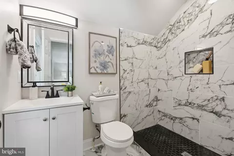 9215 Glenville Rd, Silver Spring, MD 20901 photo 21