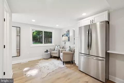 9215 Glenville Rd, Silver Spring, MD 20901 photo 10