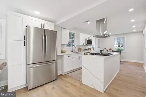 9215 Glenville Rd, Silver Spring, MD 20901 photo 7