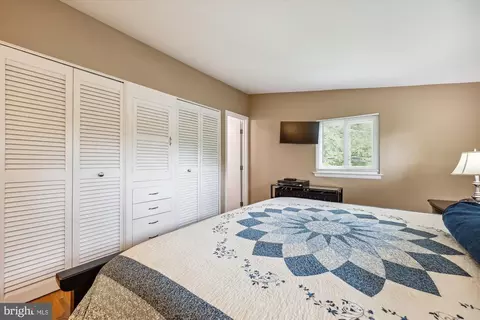 904 Hyde Rd, Silver Spring, MD 20902 photo 24