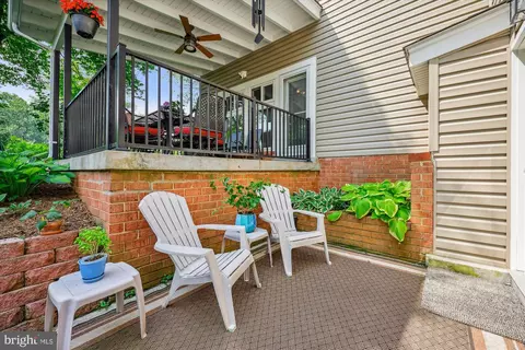 904 Hyde Rd, Silver Spring, MD 20902 photo 11