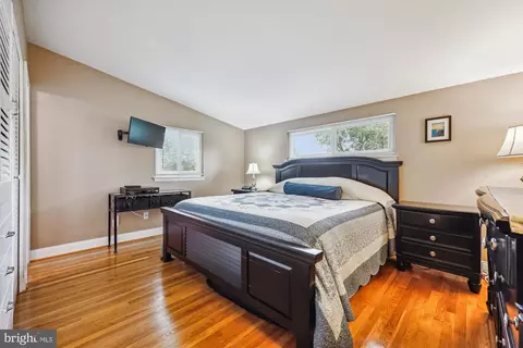 904 Hyde Rd, Silver Spring, MD 20902 photo 23