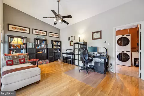 904 Hyde Rd, Silver Spring, MD 20902 photo 15
