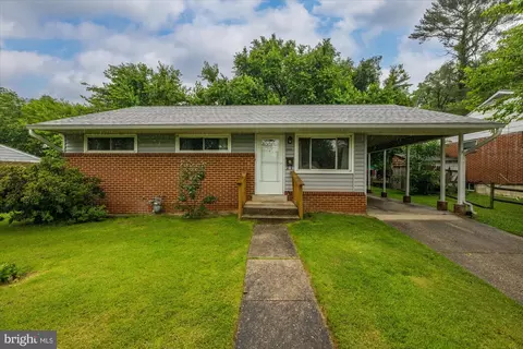13102 Vandalia Dr, Rockville, MD 20853