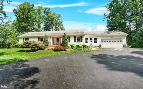 18901 Darnestown, Beallsville, MD 20839