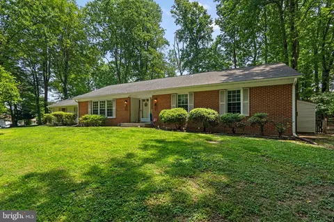 24411 Kakae Dr, Damascus, MD 20872