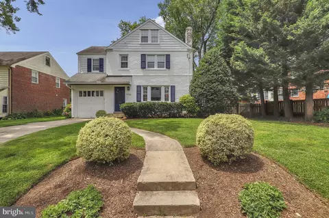 9706 Lawson Pl, Silver Spring, MD 20901