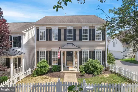746 Lake Varuna Mews, Gaithersburg, MD 20878