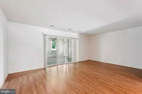 3492 Gleneagles Dr #79-E, Silver Spring, MD 20906 photo 6