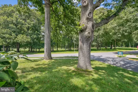 3492 Gleneagles Dr #79-E, Silver Spring, MD 20906 photo 3