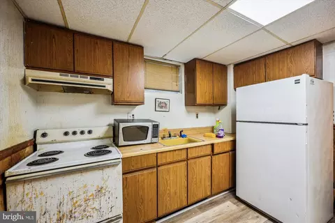 Kitchen - 8605 11th Ave, Silver Spring, MD 20903 photo 2 of 2