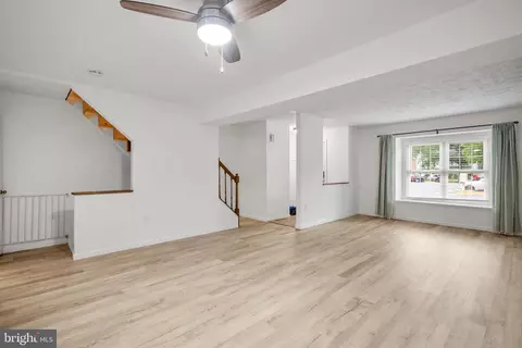 11321 Crescendo Pl, Silver Spring, MD 20901 photo 7