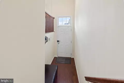 Entry Way - 3702 Doc Berlin Dr, Silver Spring, MD 20906 photo 8 of 11