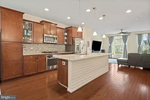 Kitchen - 3702 Doc Berlin Dr, Silver Spring, MD 20906 photo 4 of 4