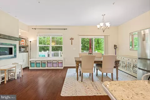 Dining - 3702 Doc Berlin Dr, Silver Spring, MD 20906 photo 1 of 3