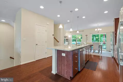 Entry Way - 3702 Doc Berlin Dr, Silver Spring, MD 20906 photo 2 of 11