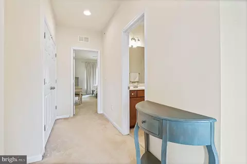 Entry Way - 3702 Doc Berlin Dr, Silver Spring, MD 20906 photo 6 of 11