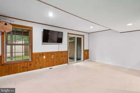 17513 Longview Ln, Olney, MD 20832 photo 34