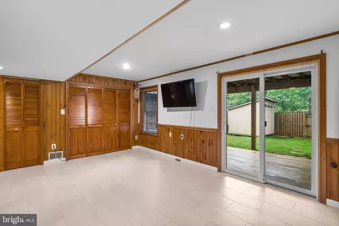 17513 Longview Ln, Olney, MD 20832 photo 35