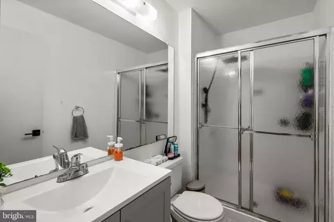 Bath - 8 Normandy Square Ct #C, Silver Spring, MD 20906 photo 1 of 2