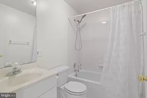 11531 Paramus Dr, North Potomac, MD 20878 photo 38
