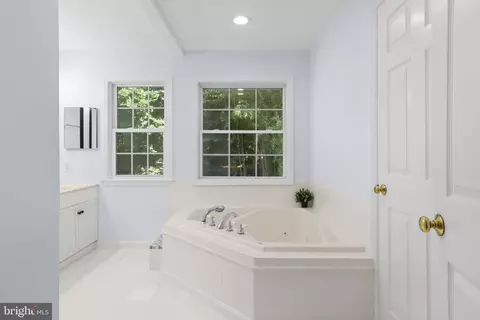 11531 Paramus Dr, North Potomac, MD 20878 photo 29