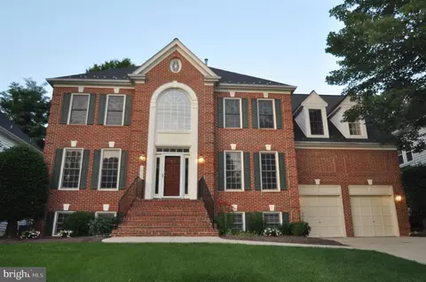 10307 Fleming Ave, Bethesda, MD 20814