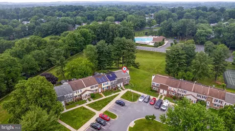 18659 Sandpiper Ln, Gaithersburg, MD 20879