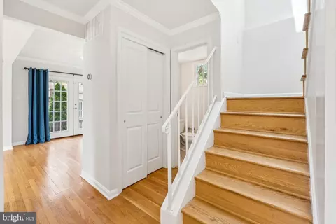 Entry Way - 1502 Crestline Rd, Silver Spring, MD 20904 photo 4 of 4