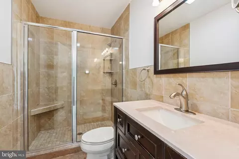Bath - 1502 Crestline Rd, Silver Spring, MD 20904 photo 1 of 2