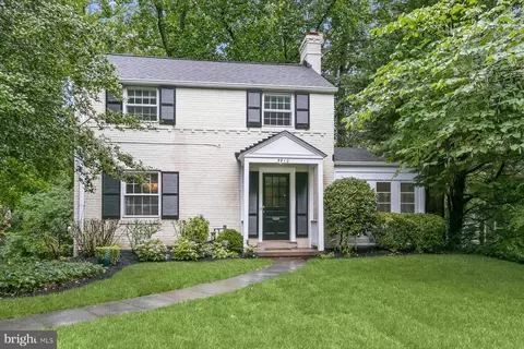 5910 Cobalt Rd, Bethesda, MD 20816