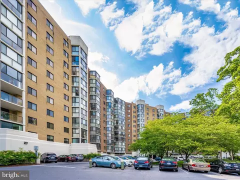 Exterior - 15101 Interlachen Dr #1-116, Silver Spring, MD 20906 photo 5 of 19