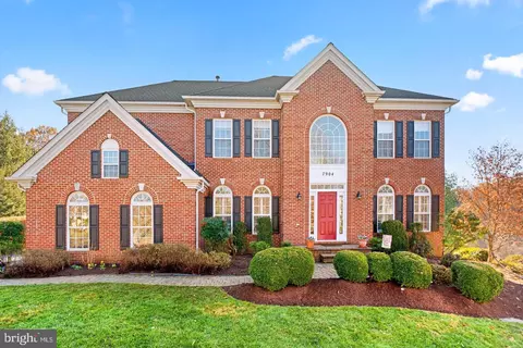 7904 Windsor Knoll Ln, Laytonsville, MD 20882