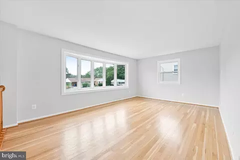 12329 La Plata St, Silver Spring, MD 20904 photo 5