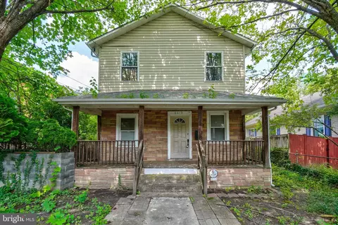 6619 Allegheny Ave, Takoma Park, MD 20912