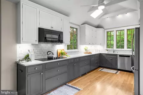 411 Windsor St, Silver Spring, MD 20910 photo 13