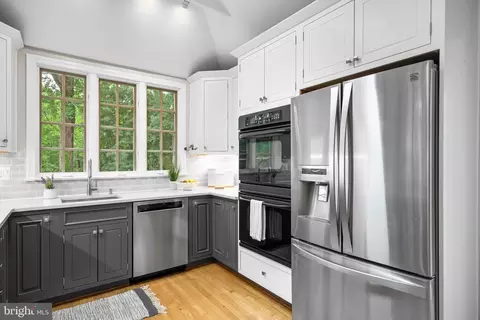 411 Windsor St, Silver Spring, MD 20910 photo 14