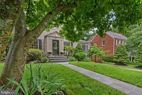 411 Windsor St, Silver Spring, MD 20910 photo 3