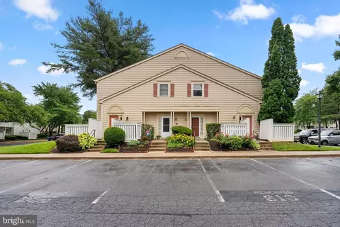20103 Halethorpe Ln #130, Germantown, MD 20876