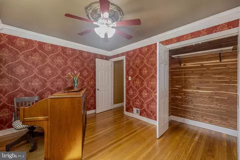 1516 Vivian Ct, Silver Spring, MD 20902 photo 27