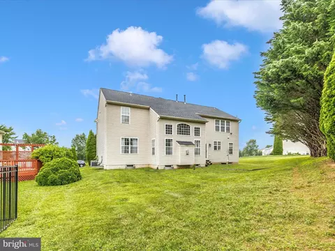 14228 Golden Hook Rd, Boyds, MD 20841 photo 3
