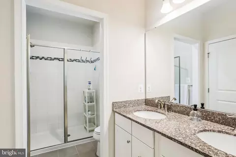 1626 Regent Manor Ct, Silver Spring, MD 20904 photo 23