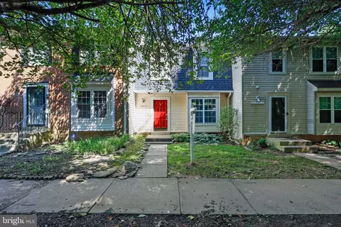12803 Climbing Ivy Dr, Germantown, MD 20874